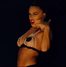 Солистка «Серебра» Ольга Серябкина о сольной карьере и романе с DJ M.E.G.