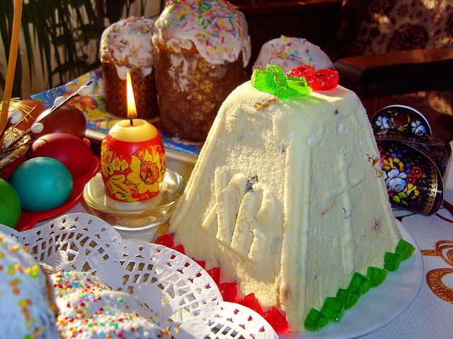 Творожная пасха со сгущенкой